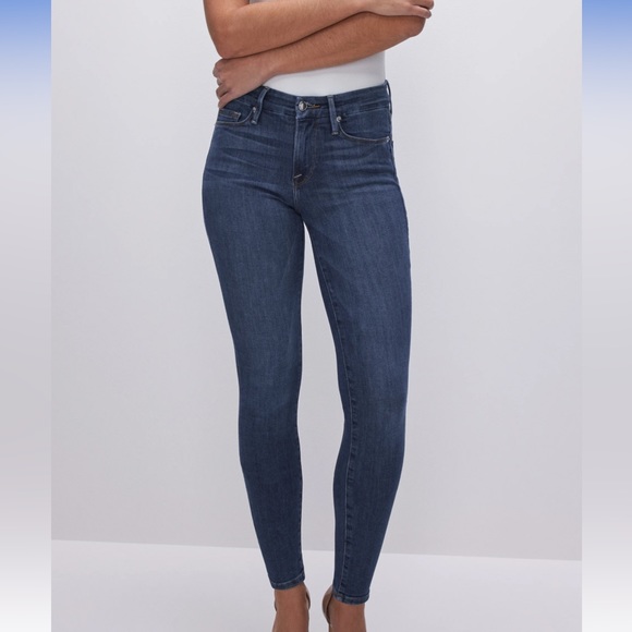NWT Good American Good Legs jeans in color Blue 004. - Picture 1 of 6